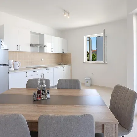 Sea View By Moro Apartment