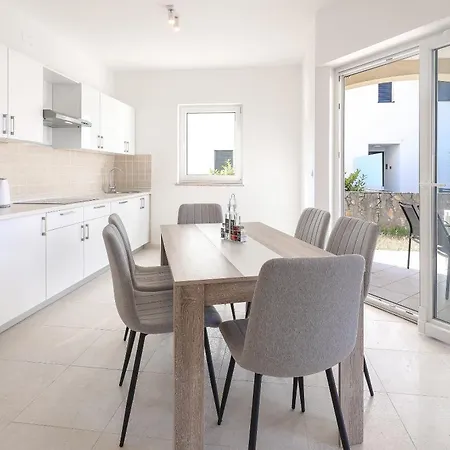 Sea View By Moro Apartment *