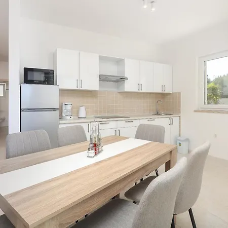 Appartement Sea View By Moro Malinska